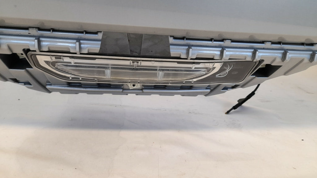BMW Z4 2.0i Roadster G29 Stoßfänger hinten  A83 glaciersilber metallic bumper