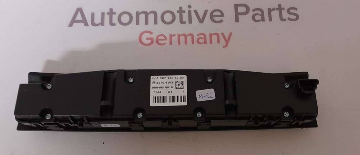Original MERCEDES-BENZ W207 BEDIENFELD A2079054300 SCHALTERBLOCK SWITCH BLOCK