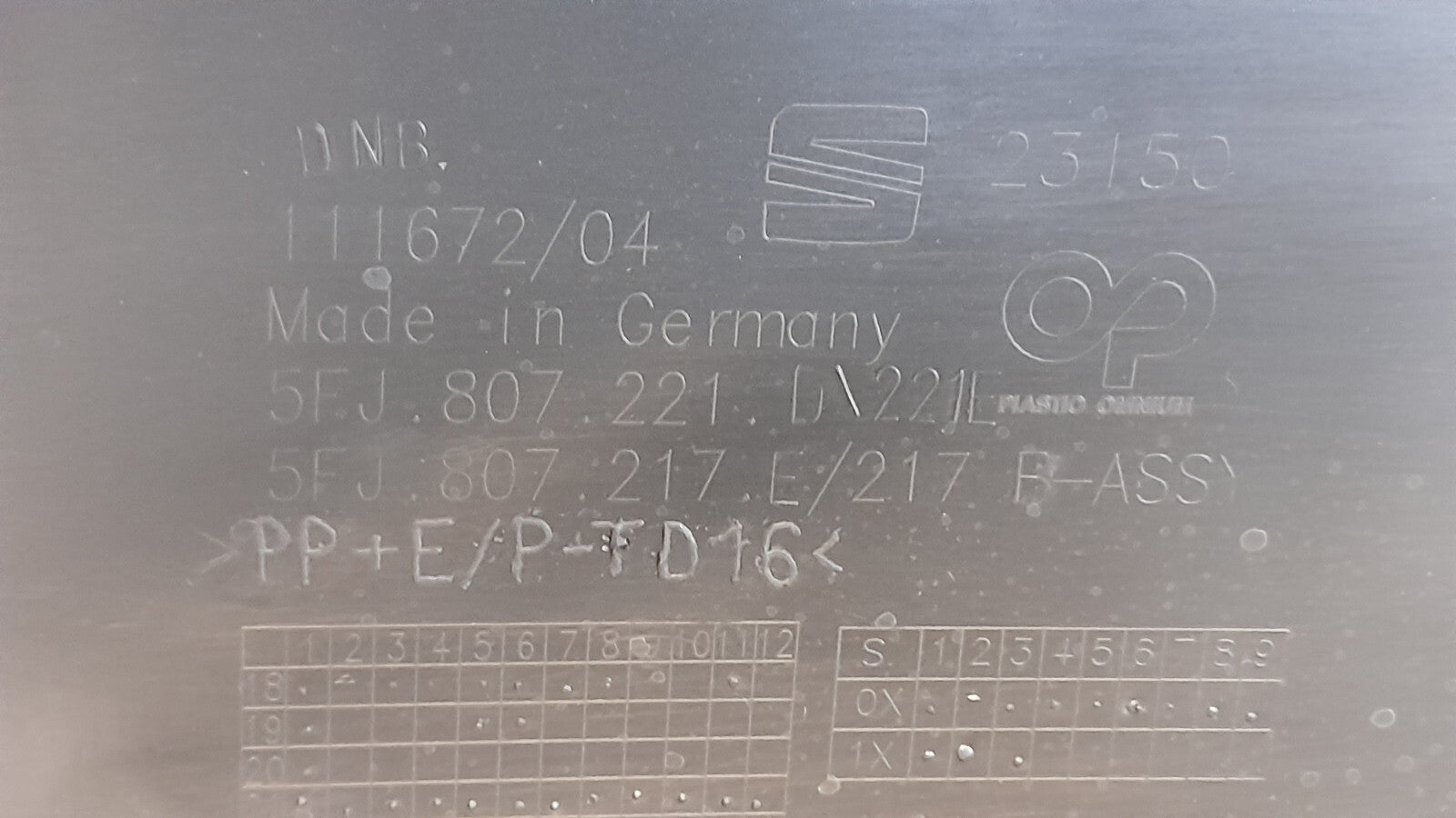 Original Frontstoßstange Stoßstange Vorne SEAT TARRACO I7F URANOGREY