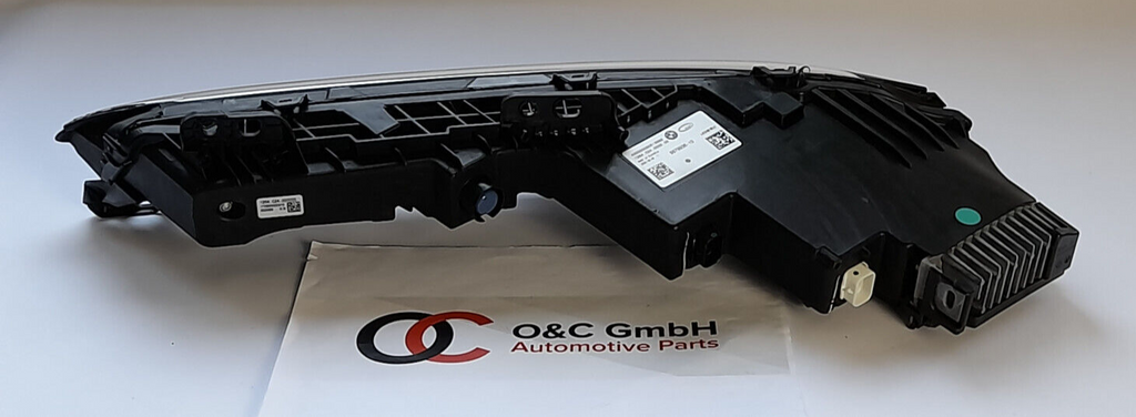 Original BMW  G70 Headlight LED Frontscheinwerfer 9879936 Rechte Scheinwerfer