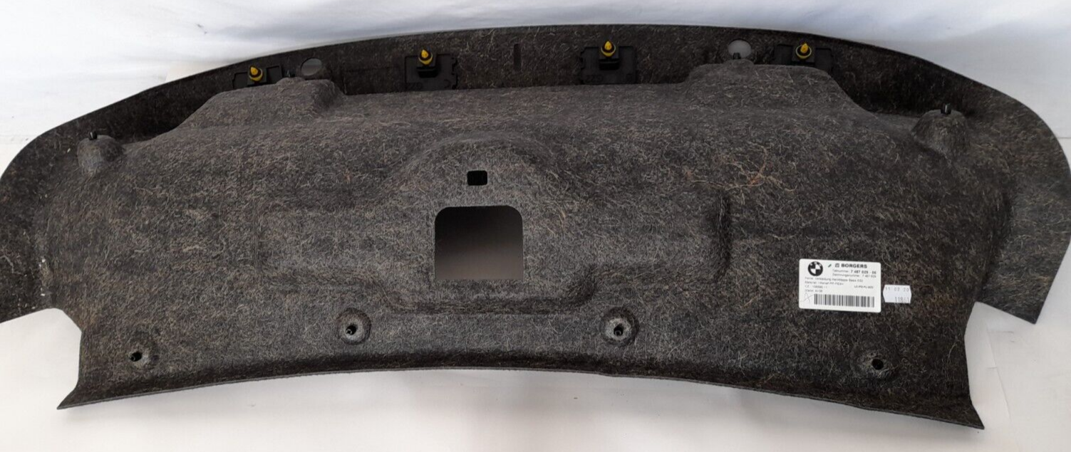 BMW M4 M440 Sport 4er Coupe G22 Verkleidung Heckklappe Abdeckung Trunk lid trim