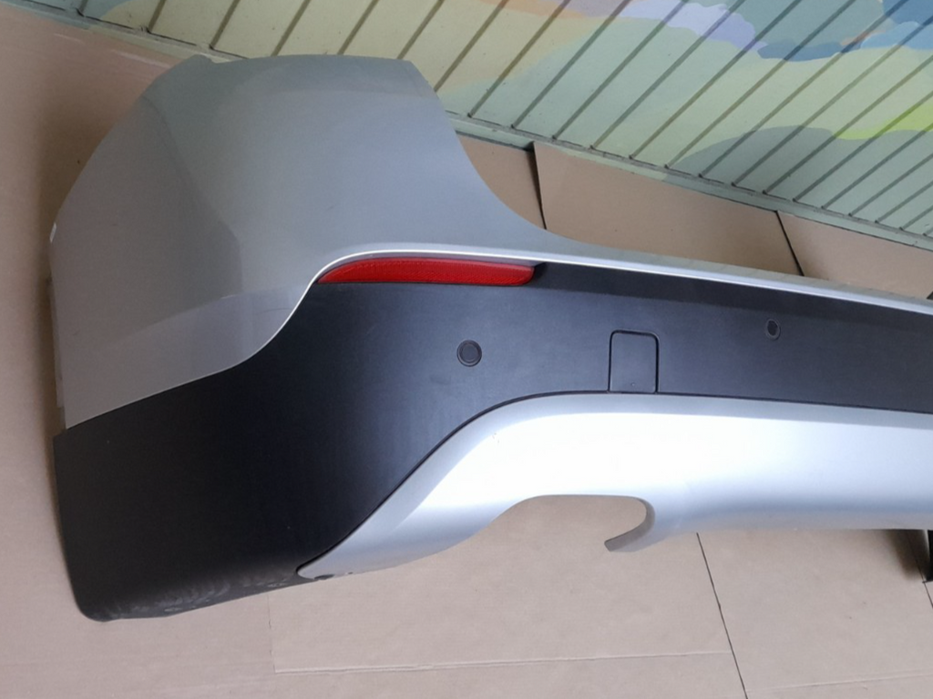 Original BMW X1 E84 x Drive 18d Stoßstange Stossfänger Bumper hinten 51122993568