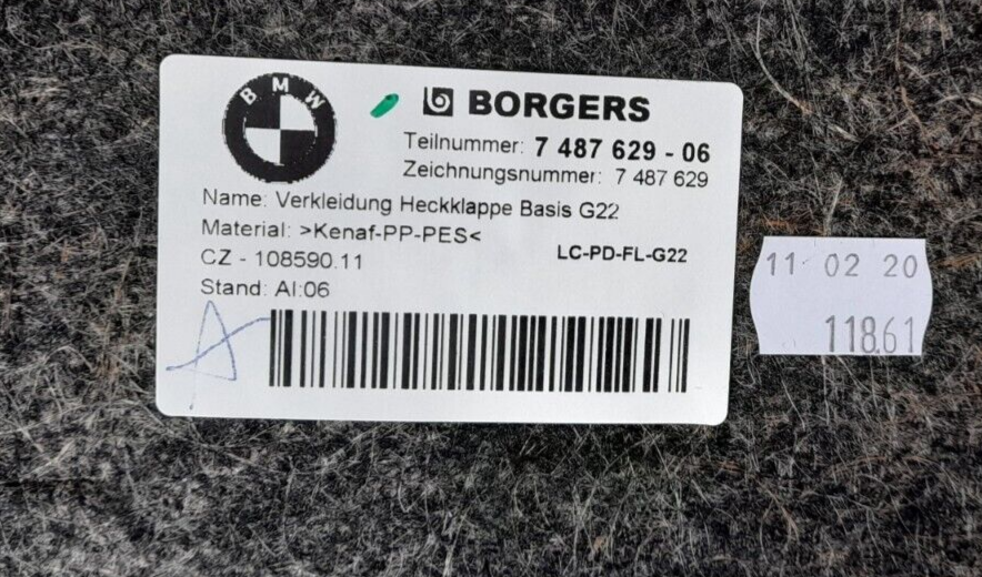 BMW M4 M440 Sport 4er Coupe G22 Verkleidung Heckklappe Abdeckung Trunk lid trim