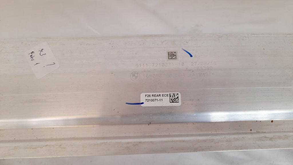 BMW X3 2.0 F25 Träger Stoßfänger hinten carrier bumper 7210071 Aufpralldämpfer