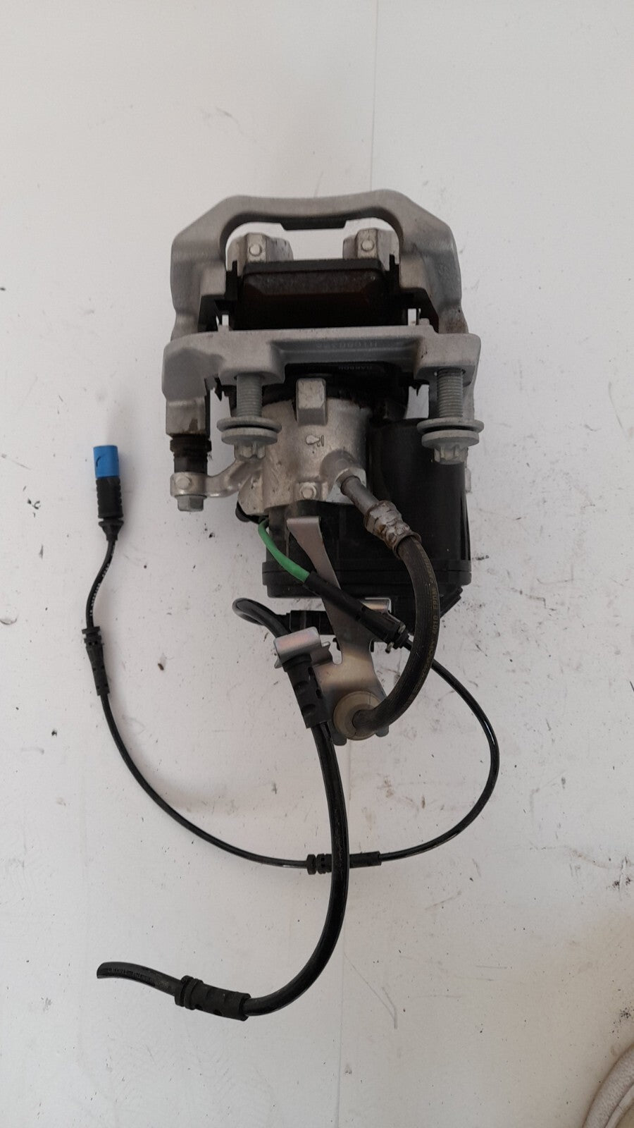 Original BMW G20 G21 G22 G29 Bremssattelgehäuse Träger hinten rechts 8836845