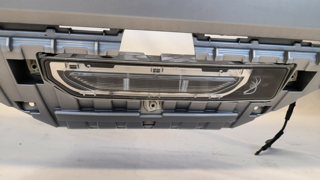 BMW Z4 2.0i Roadster G29 Stoßfänger hinten  A83 glaciersilber metallic bumper