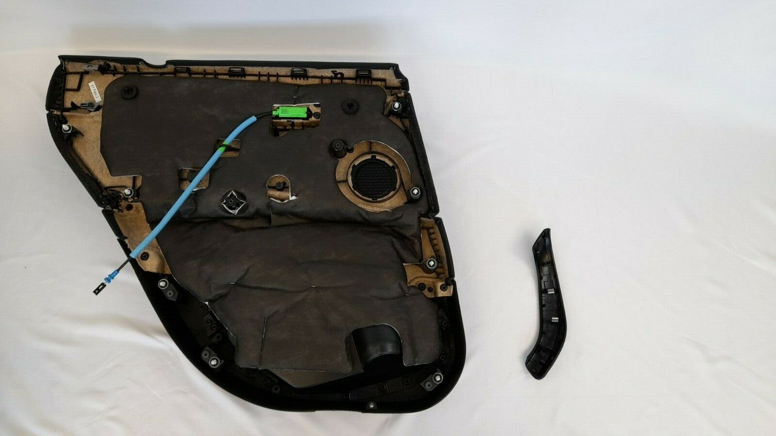 BMW X1 F48 2.0 d Türverkleidung Seitenverkleidung hinten rechts mit Türöffner