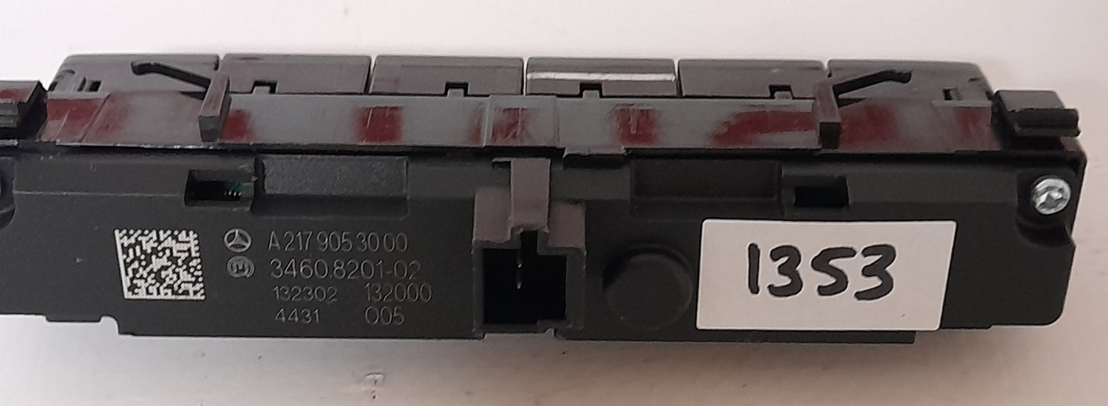 Mercedes Schalter Spurhalteassistent Einparkhilfe Parktronic PDC A2179053000