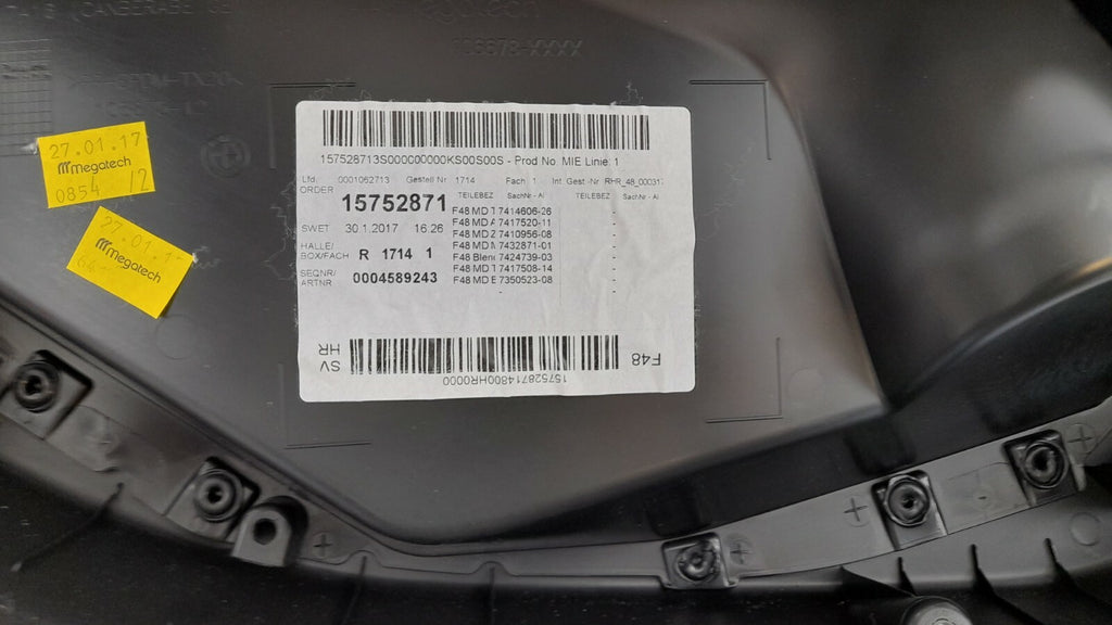 BMW X1 F48 2.0 d Türverkleidung Seitenverkleidung hinten rechts mit Türöffner