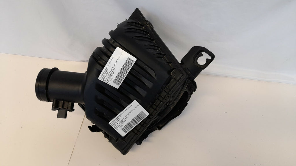 BMW X1 F48  Ansauggeräuschdämpfer Luftfilterkasten luftmassenmesser 8655834