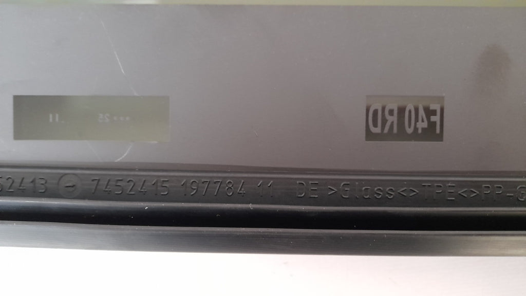 Original BMW Seitenscheibe hinten links 51357452413 Side window, rigid,rear left