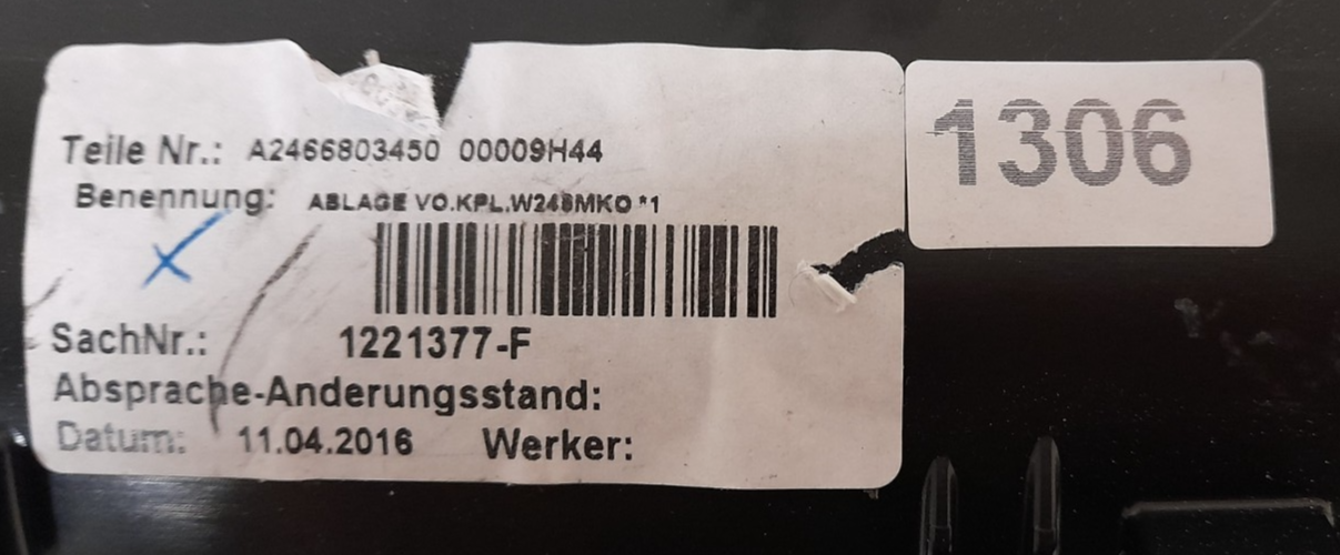 Mercedes Benz B200 W246 Ablagefach Mittelkonsole Fach Ablage A2466803450