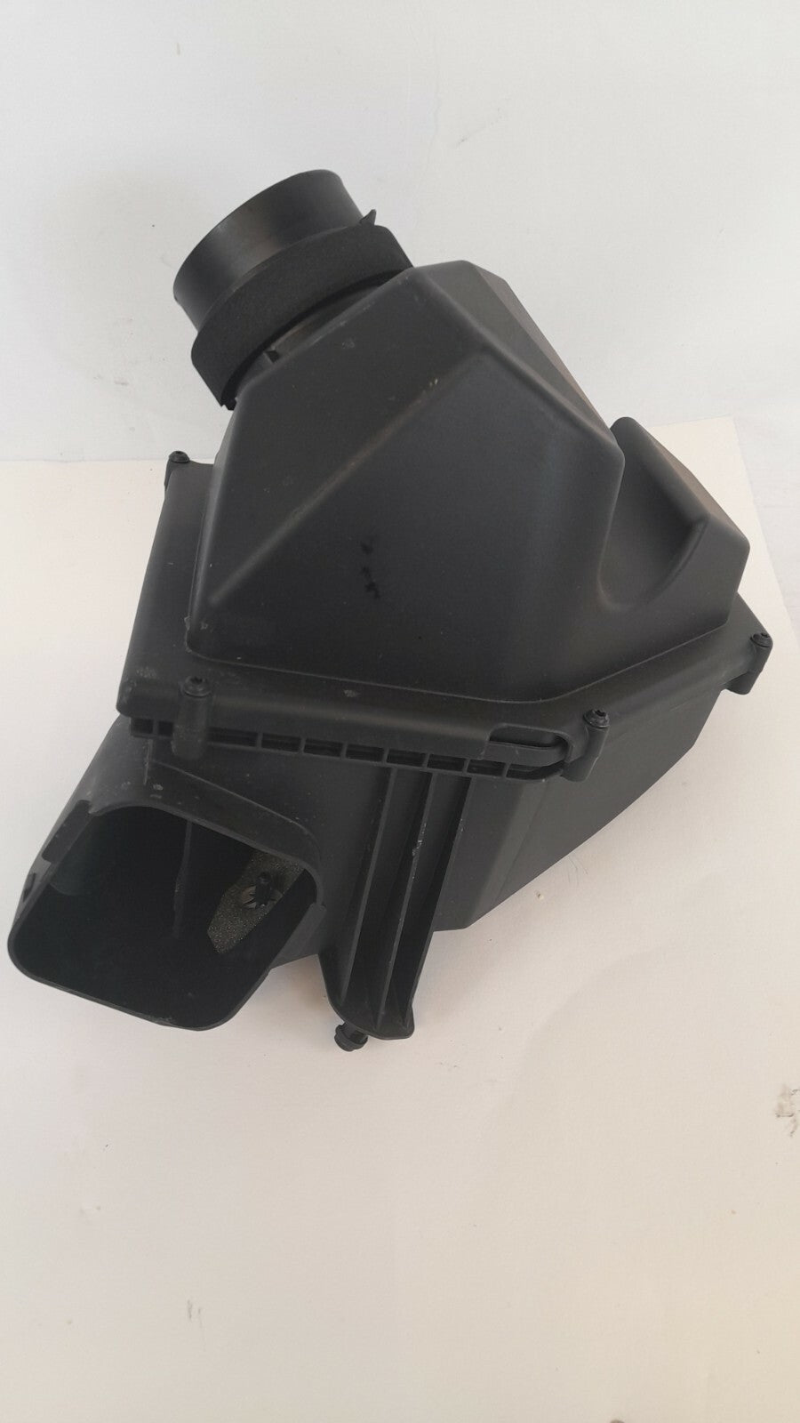 BMW 7er 750LXiA G12 Luftfilterkasten Ansauggeräuschdämpfer intake silencer 