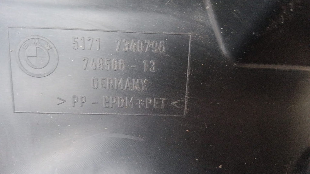 BMW 5 G30 G31 G38 Abdeckung Radhaus Hinterteil vorne rechts wheelhousing 7340796