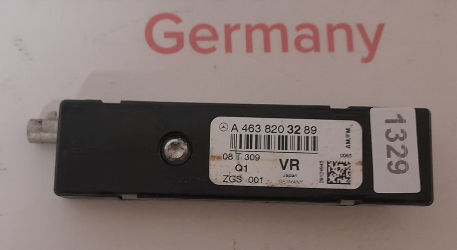 Original Mercedes Antennenverstärker W463 463 G Klasse A4638203289