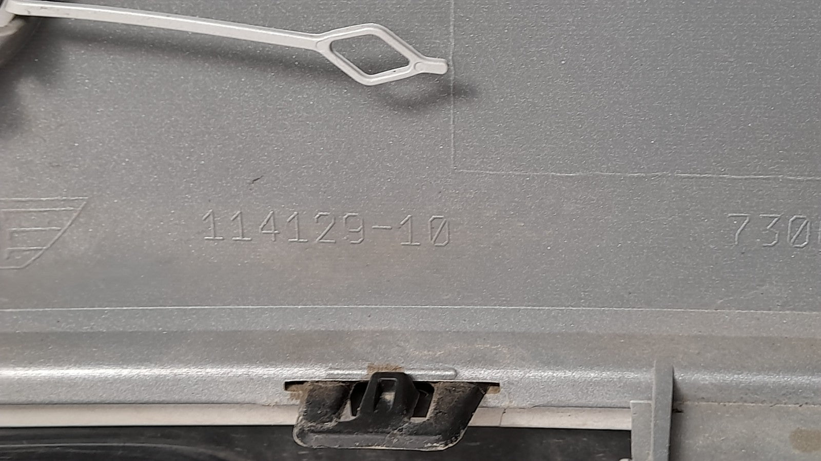Mini Cooper SE F56 Stoßfänger PDC rear bumper white-silver metallic 7380009