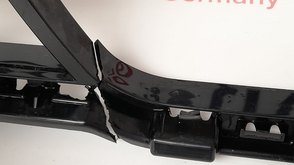 Original BMW X7 G07 LCI Gitter Mitte vorne 51115A241A7