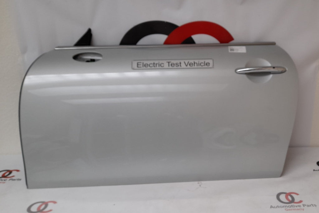 Orig. MiNi Cooper SE F56 Tür vorne links white-silver metallic left door 7294265