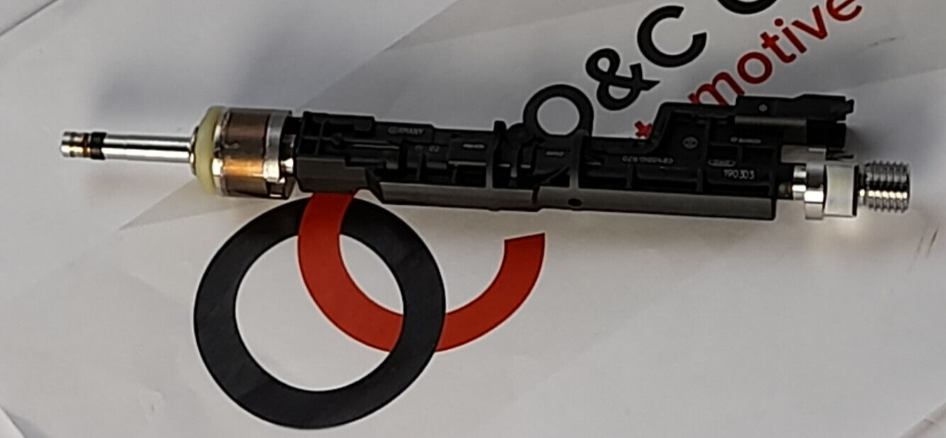 Original BMW Einspritzdüse 8 stück G70 F95 F91 G30 G05-6 Injektor Benzin 7852362