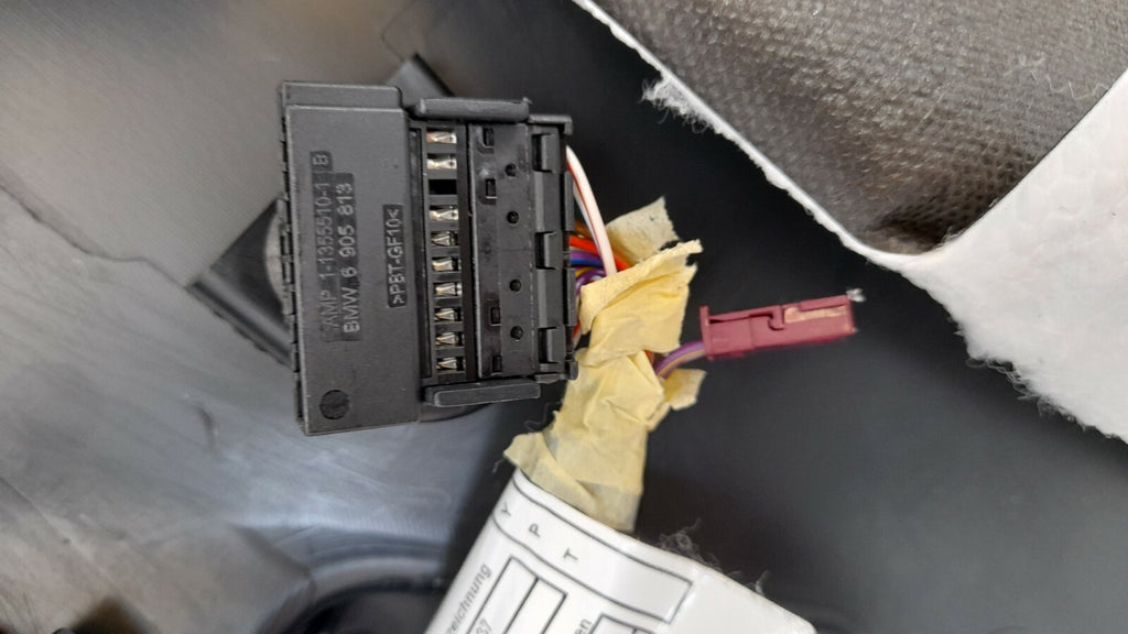 BMW 2er F46 Gran Türverkleidung vorne links Türöffner innen vorne sensatec black