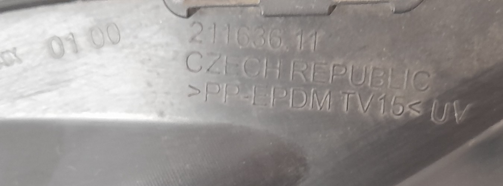 Orginal  BMW 1 F40 2020 Lufteinlass Luftführung 51117459715 EMM14761