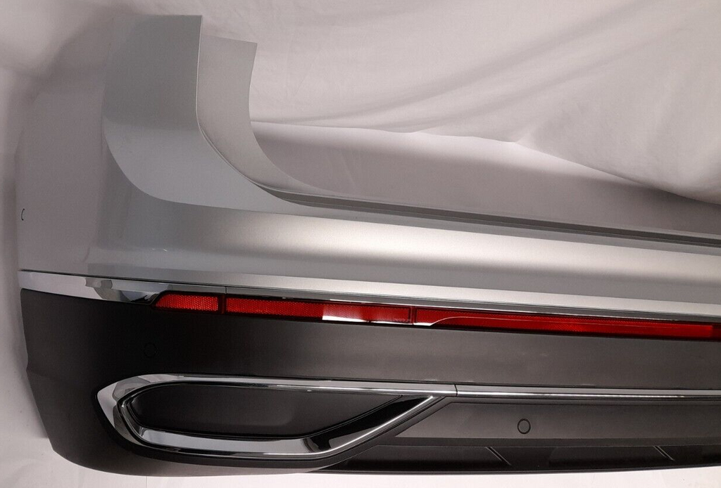 Original VW Tiguan AX1 Facelift Stoßstange Stoßfänger hinten Reflexsilber 6x PDC