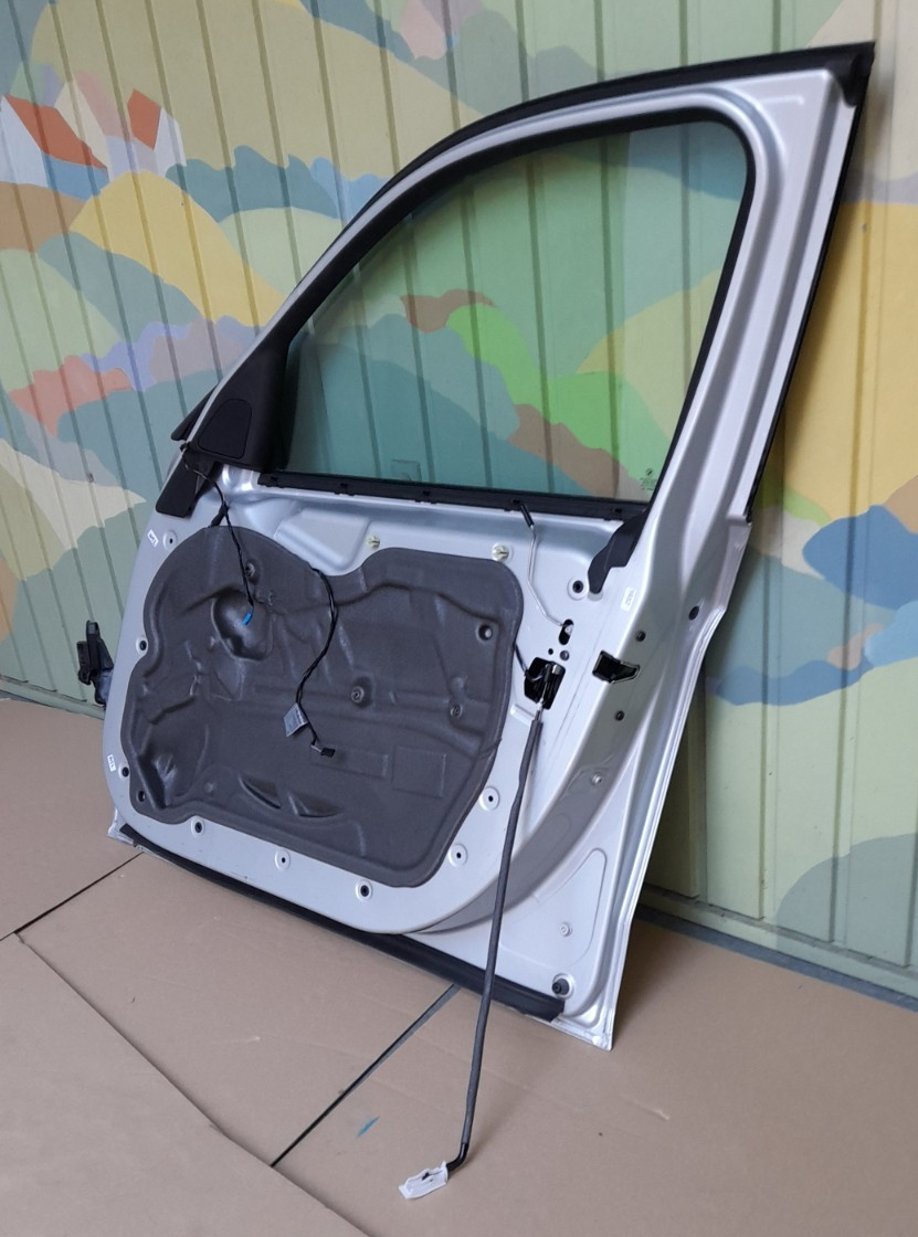 Original BMW  X1 E84 x Drive 18d Tür vorn rechts 41009628746 Door front right