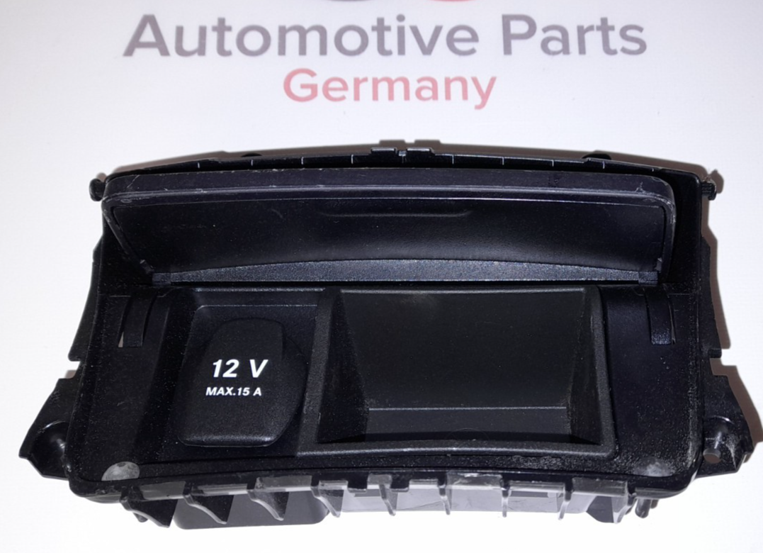Mercedes Benz B200 W246 Ablagefach Mittelkonsole Fach Ablage A2466803450