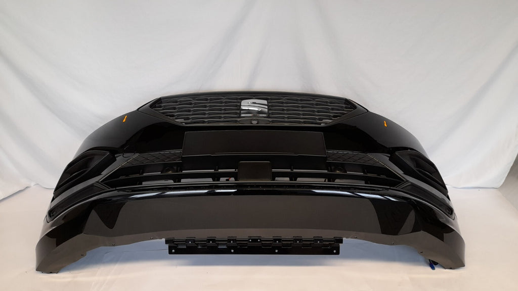 Original SEAT Tarraco Stoßstange Bumper vorne   6 PDC DEEPBLACK C9X