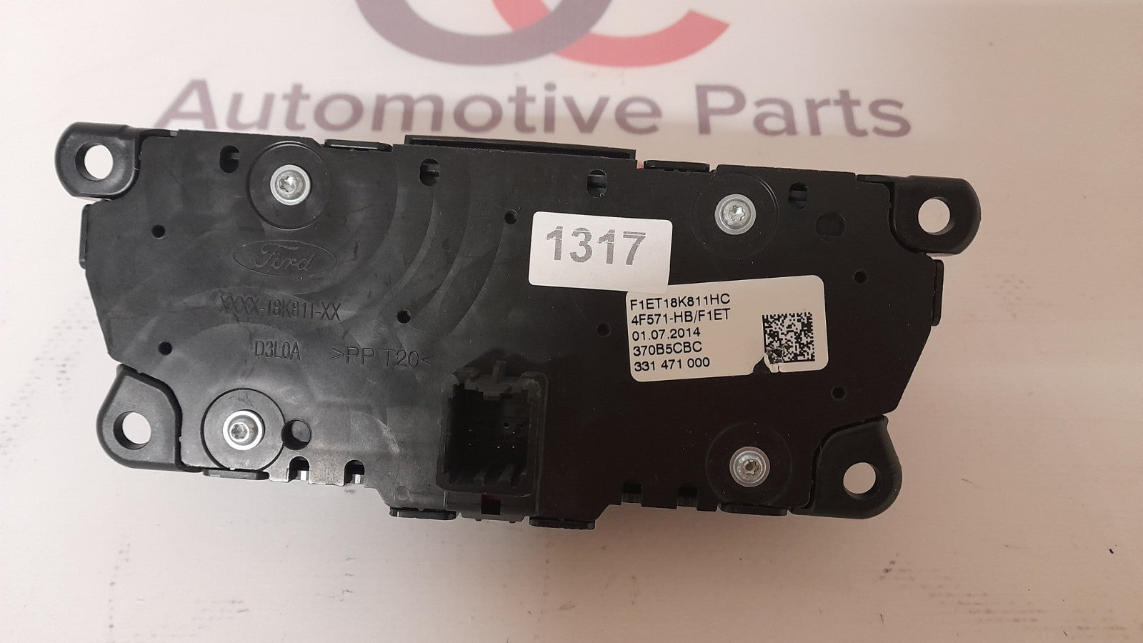 Original Ford FOCUS III RADIO BEDIENUNGSELEMENTE F1ET-18K811-HC