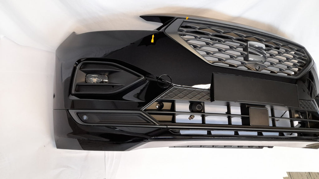 Original SEAT Tarraco Stoßstange Bumper vorne   6 PDC DEEPBLACK C9X