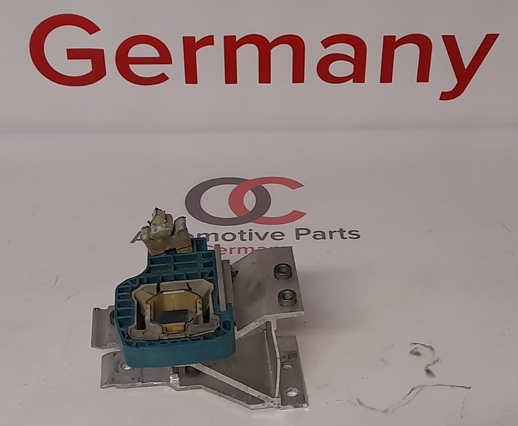 Orginal BMW 5 7 8 G30 G15 G12  Vorne Stoßstange Adapter links 7357215