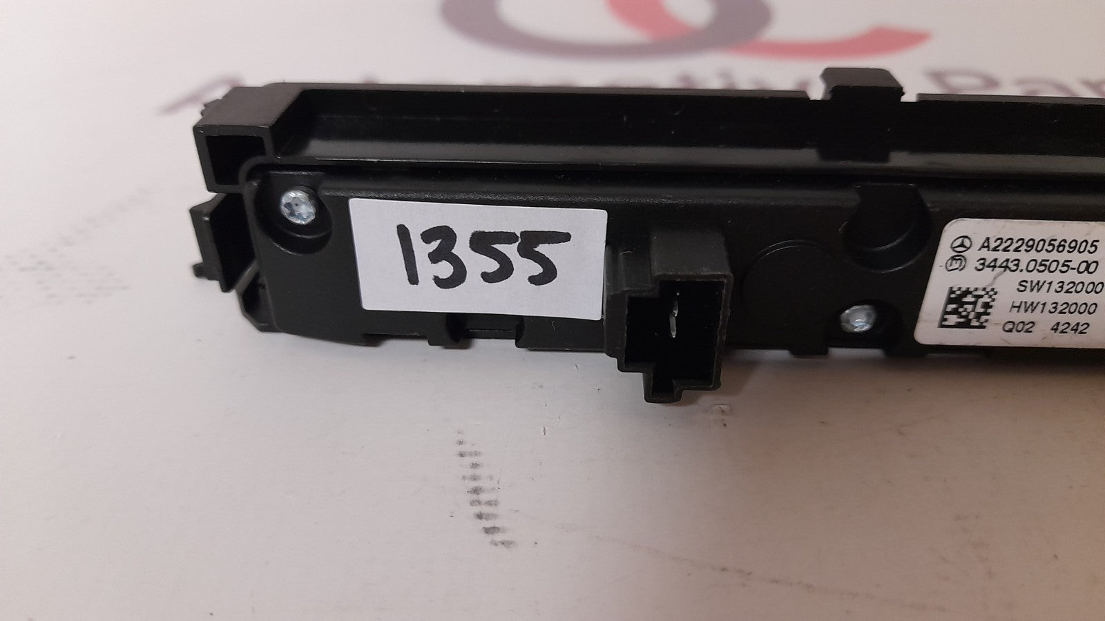 Mercedes Schalter Spurhalteassistent Einparkhilfe Parktronic PDC A2229056905