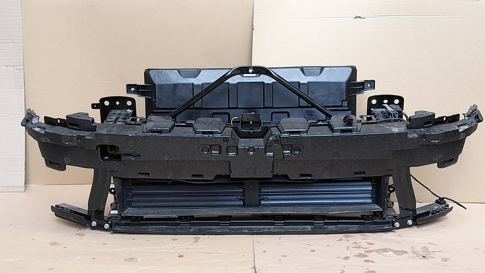 Original BMW Mini Cooper J01 SE Vorderwand Träger  vorne front panel frontträger