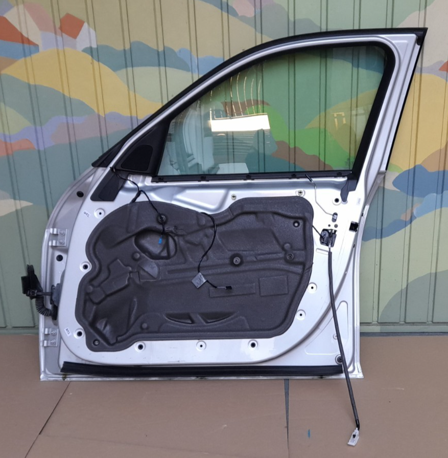 Original BMW  X1 E84 x Drive 18d Tür vorn rechts 41009628746 Door front right