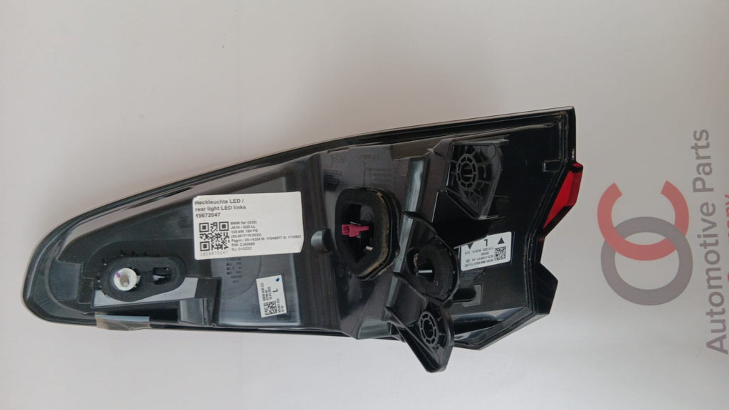 BMW 5 G30 LCI Rückleuchte 8493811 Links Rearlamp