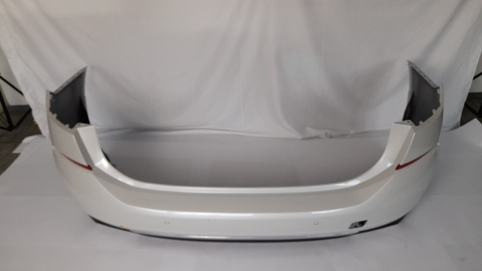 BMW 6er G32 LCI stossfänger hinten Weiss Mineralweiss bumper PDC