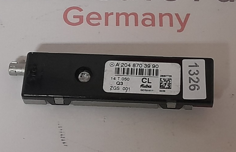 MERCEDES-BENZ E Coupé C207 C-Säulen-Antennenverstärker links A2048703990