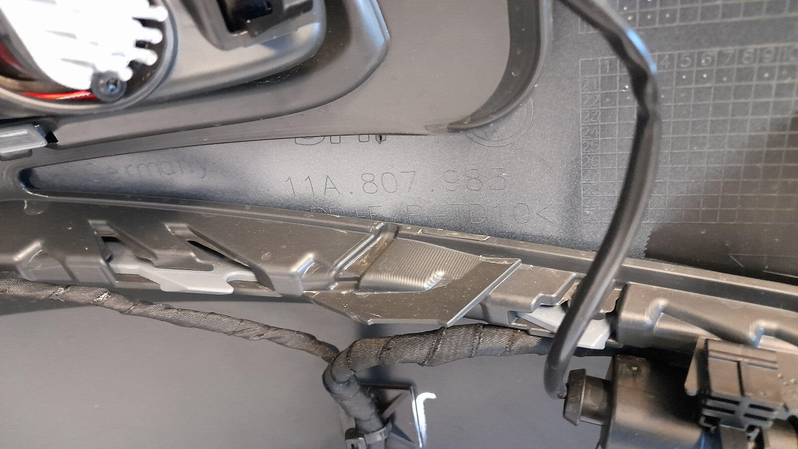 Original VW ID.4 ID.5 Stoßstange Stoßfänger hinten 4 x PDC Mondsteingrau LA7C
