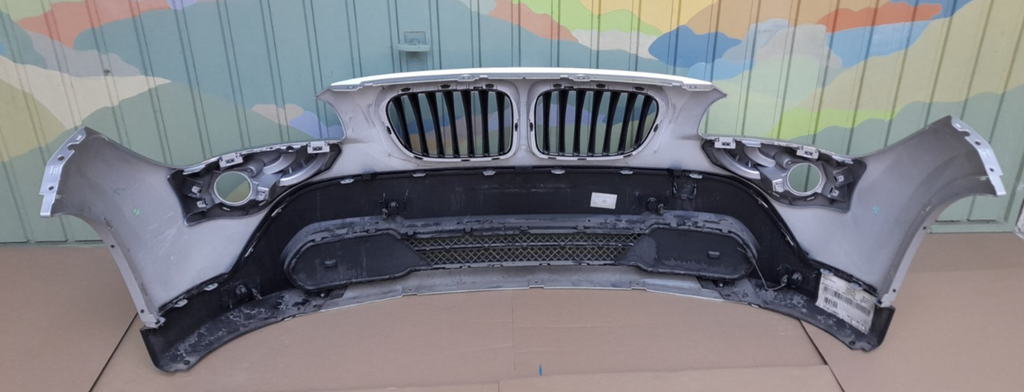 Original BMW  X1 E84 x Drive 18d Stossfänger Stoßstange Bumper vorn 51118039479