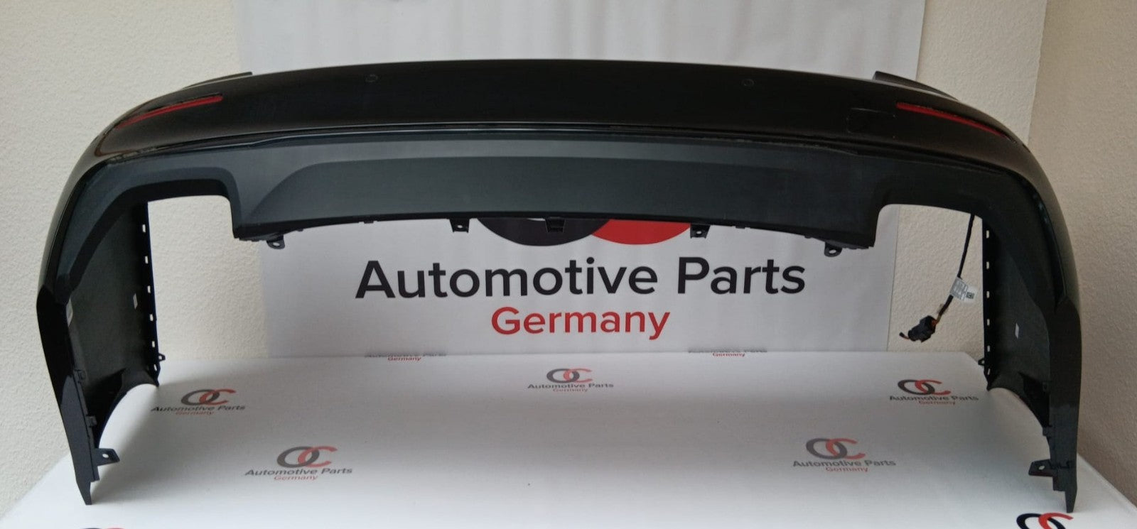 BMW 5er G30 2022 LHD LCI Heckstoßstange Schwarz 51129498613 9498613 rear bumper