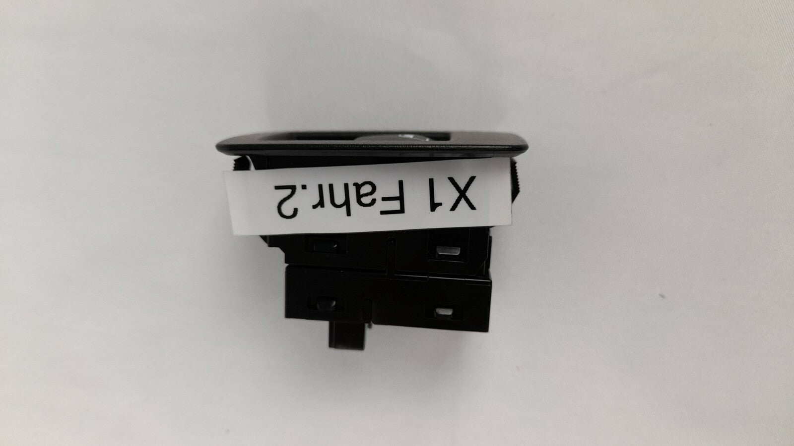 BMW X1 2.0d F48 Fensterheber Schalter 9208106  switch window lifter hinten links