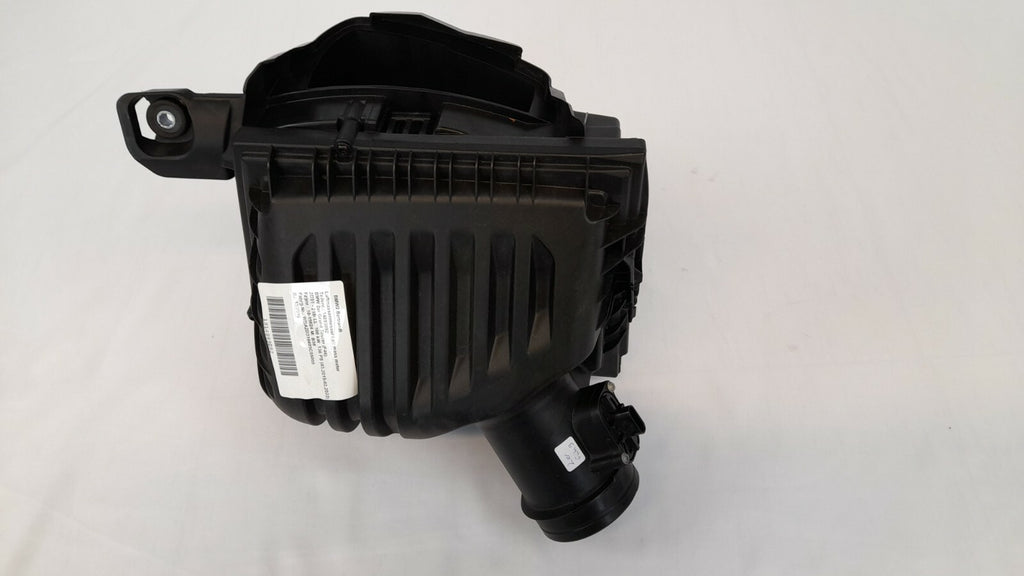 BMW 2er F46 Gran Tourer  Ansauggeräuschdämpfer Luftmassenmesser 7609482 Air Box