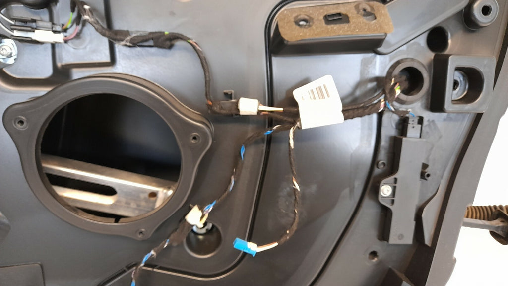 BMW I3 I01 Tür Hinten rechts komplett C2W fluid-black Akzent BMW i blau Door