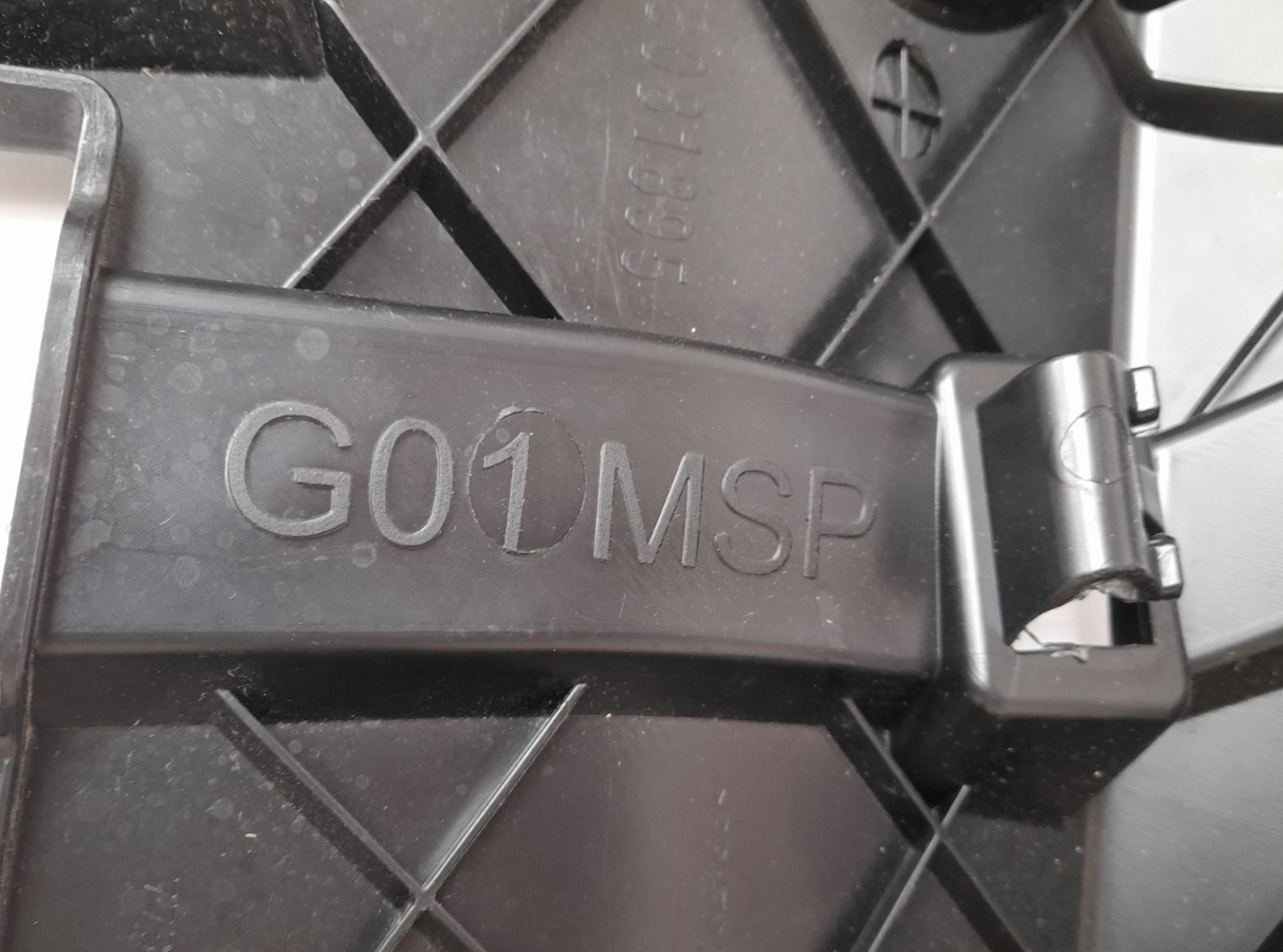 Original BMW X3 G01  Vorne links Halterung Stoßstange Stoßfänger  8081895