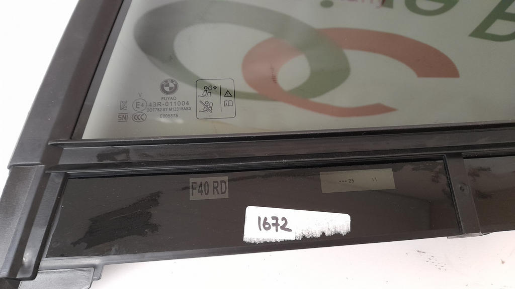 Original BMW Seitenscheibe hinten links 51357452413 Side window, rigid,rear left