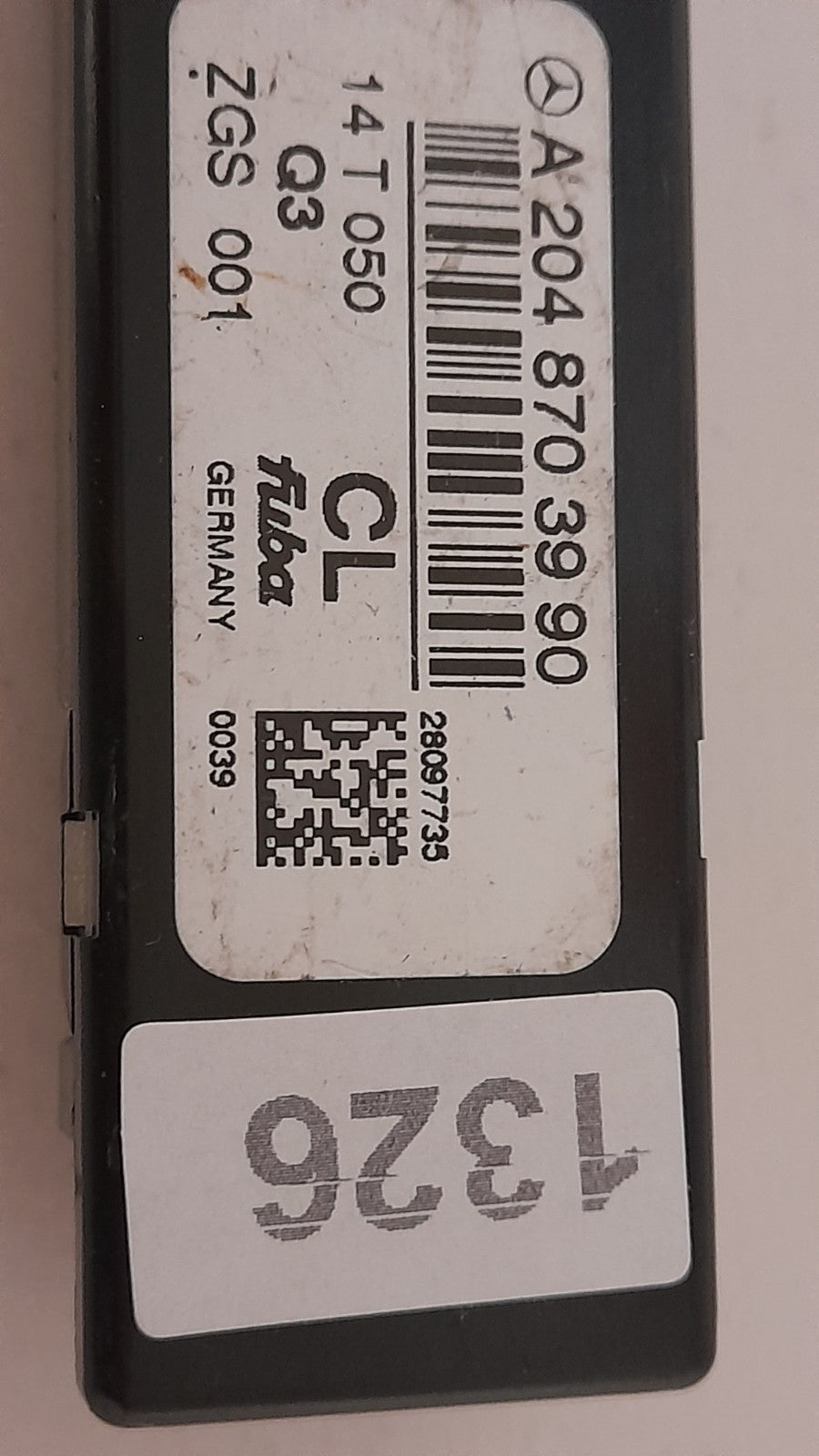 MERCEDES-BENZ E Coupé C207 C-Säulen-Antennenverstärker links A2048703990