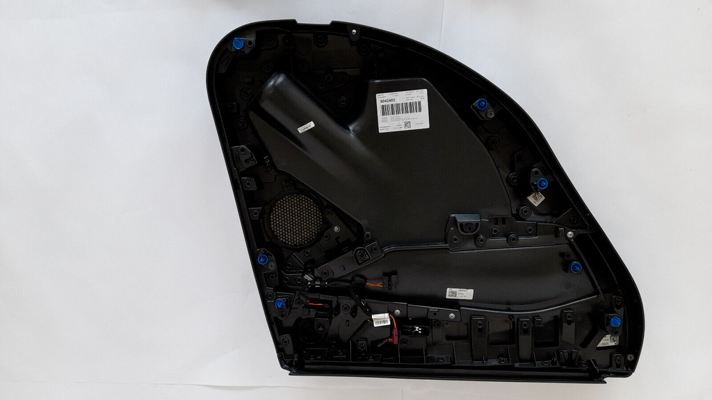 BMW 2er Active Tourer hinten Rechts Leder  Türverkleidung +Harman Kardon Speaker