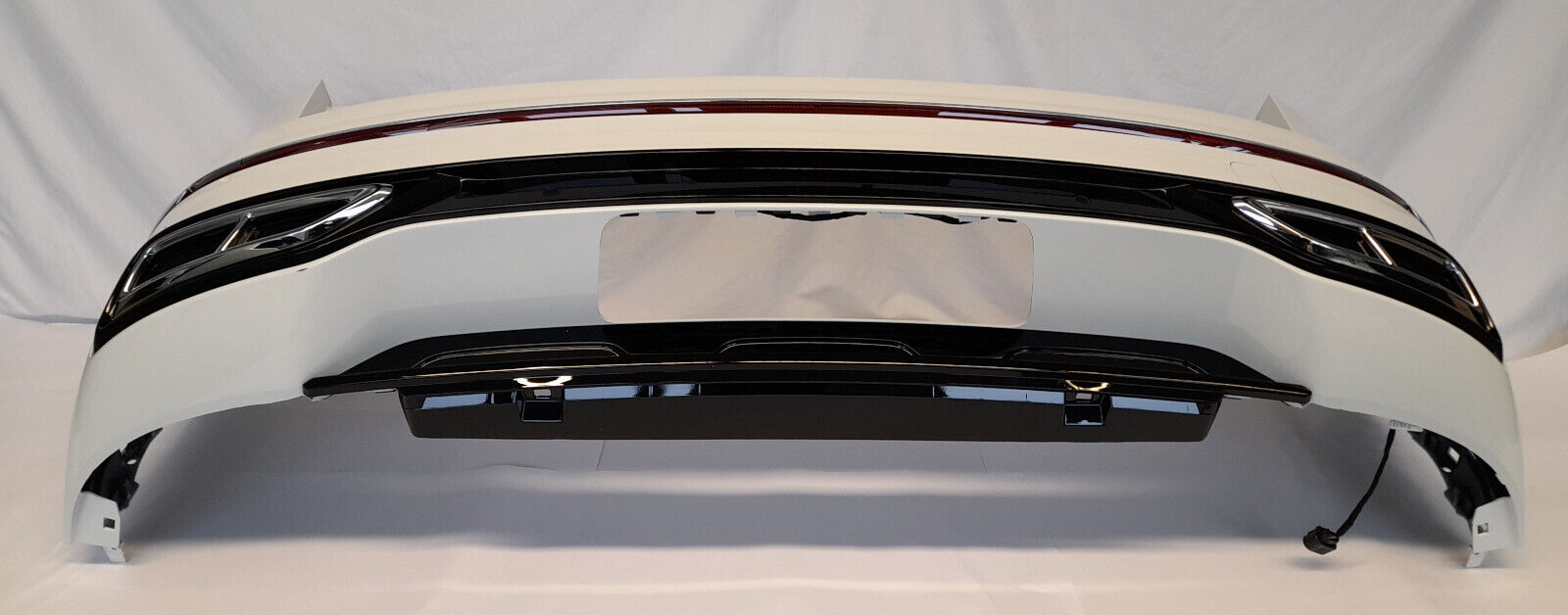 Original VW Tiguan AX1 R-Line Facelift Stoßstange Stoßfänger hinten PureWhiteC9A