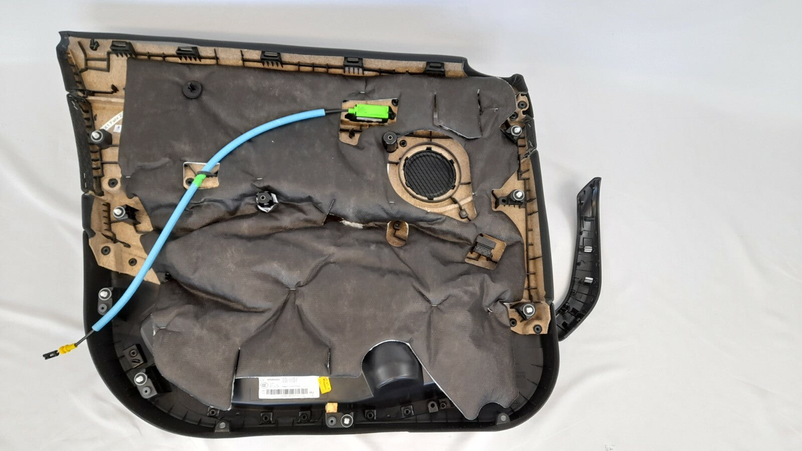 BMW X1 F48 2.0 d Türverkleidung vorne rechts Bowdenzug Türöffner 7399580